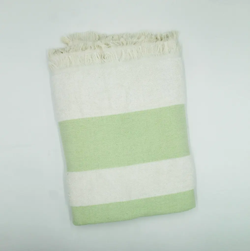 HAM-TO-GREEN&WHITE.webp