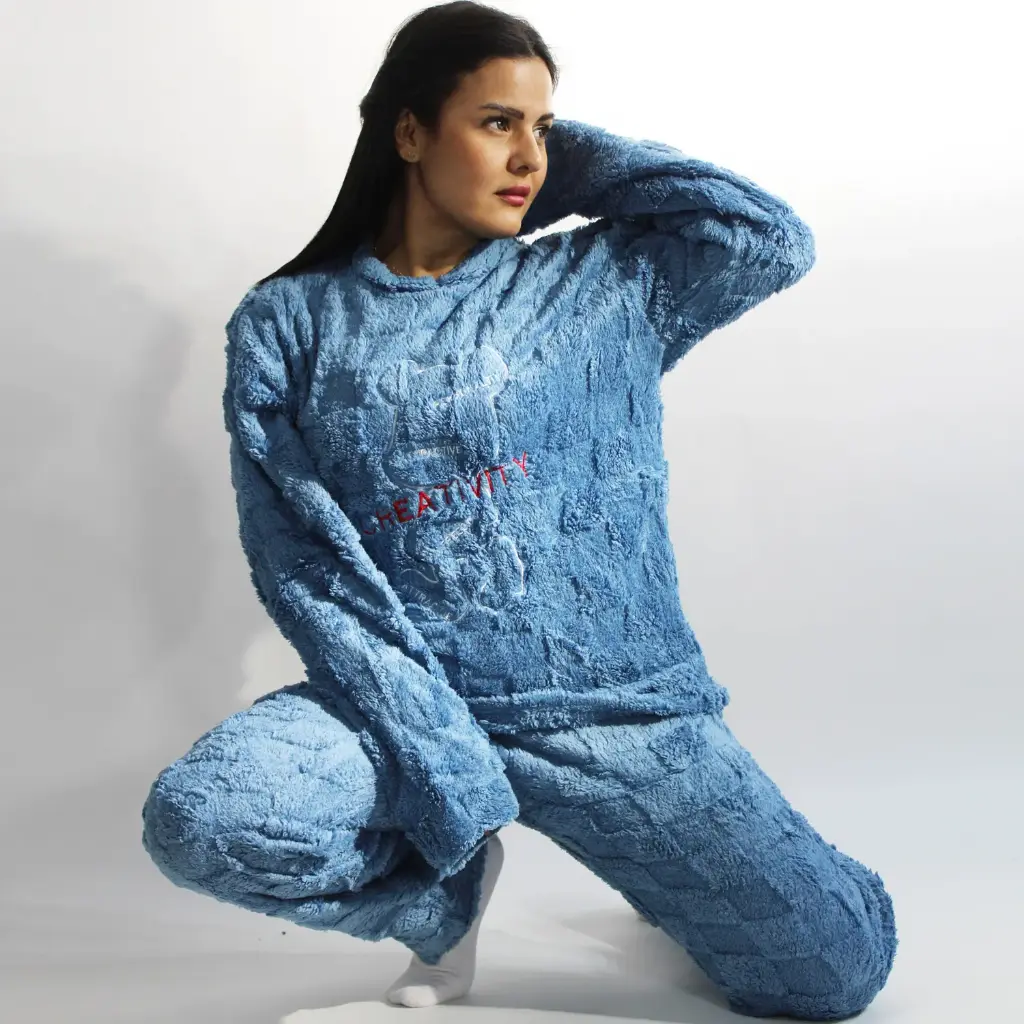 360 COTTON PAJAMA WINTER WOMEN FUZZY FLEECE BLUE MEDIUM  ROUNDED NECKLINE LOOSE MONOCHROME TEXTURED PATTERN