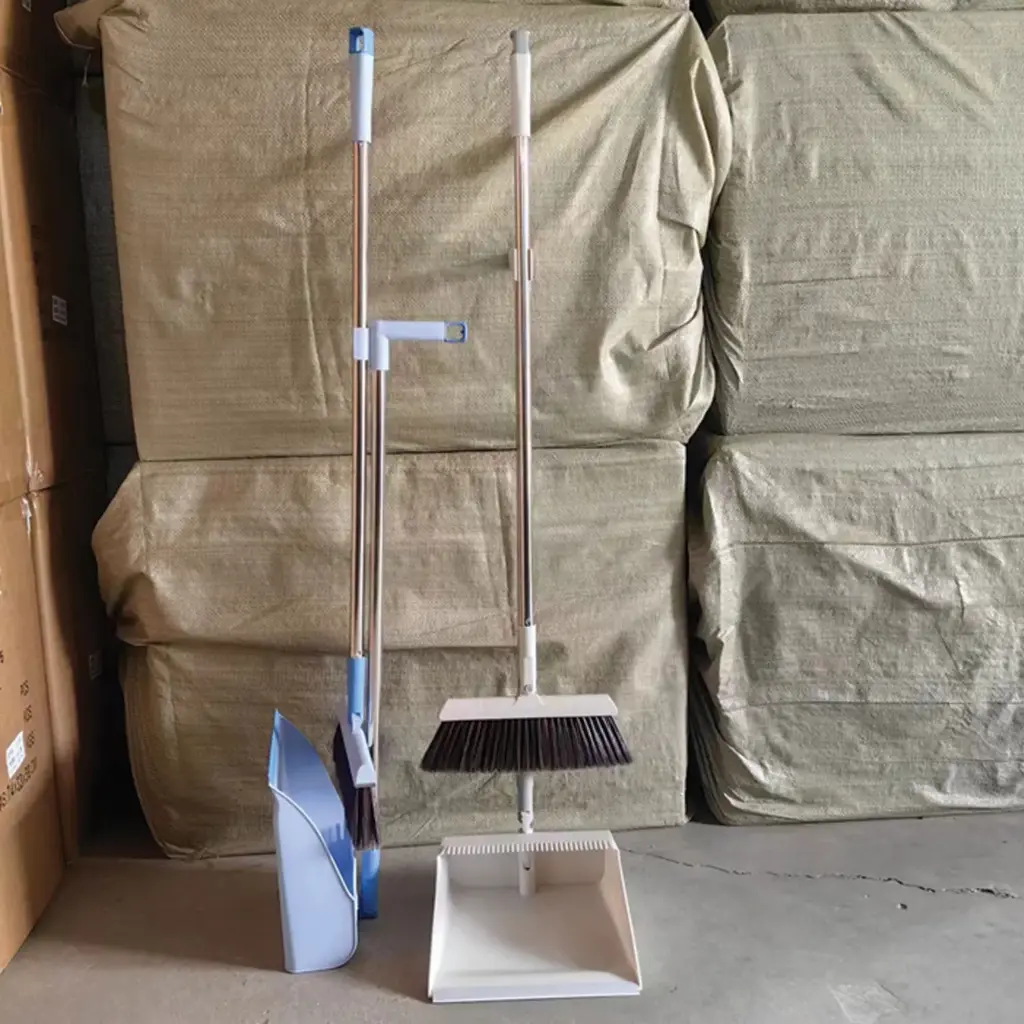 360 HOME BROOM 88*28CM & DUSTPAN 90*26CM  SET BLUE, WHITE