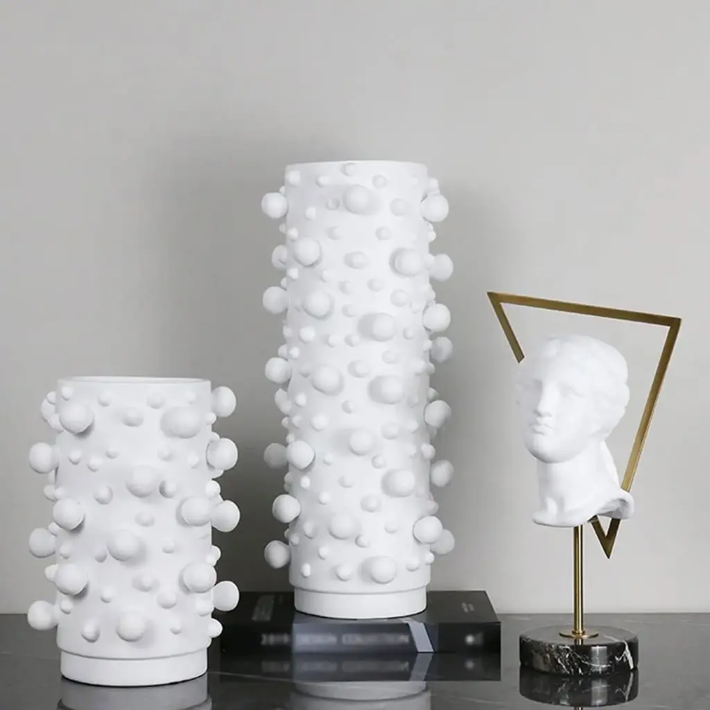 360 HOME DECORATIVE VASES 19*19*46CM BLACK & WHITE
