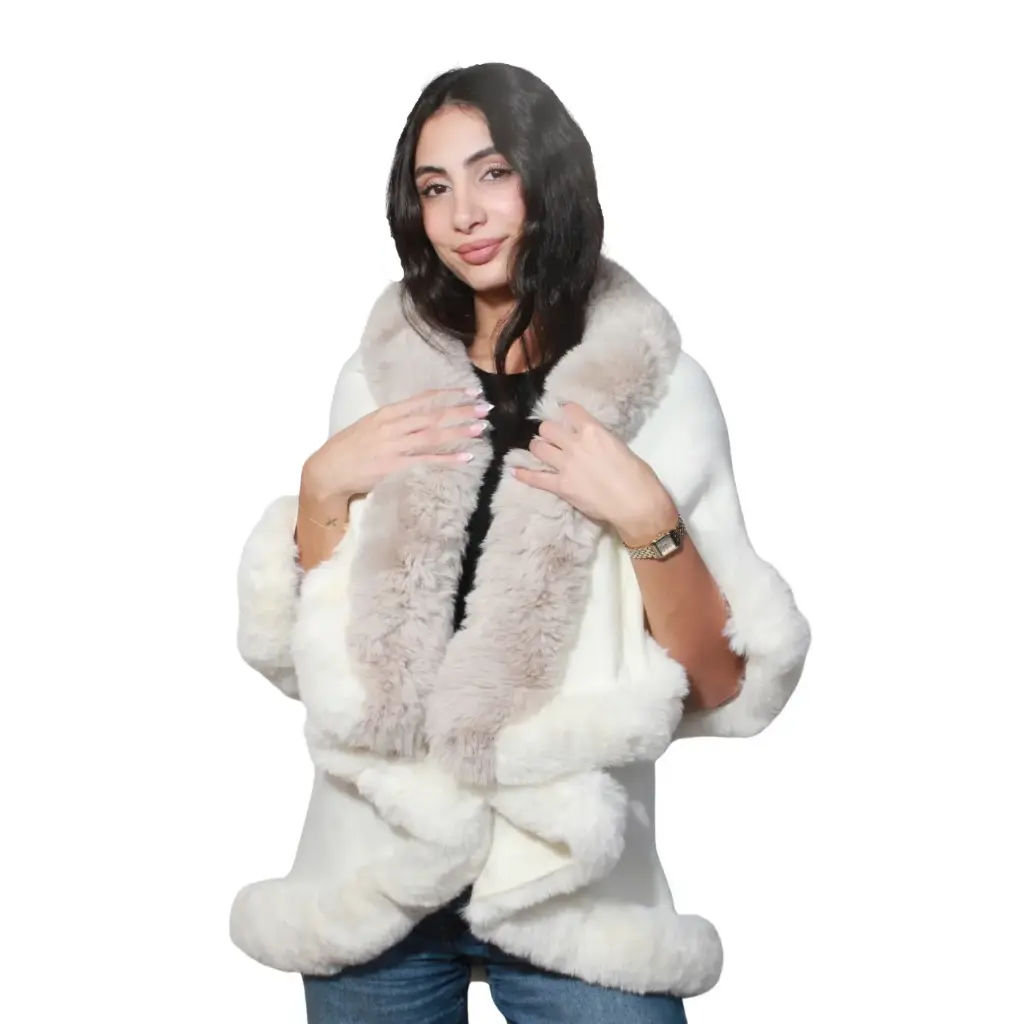 360 COTTON  LADIES SOFT COZY PUNCH WHITE & GREIGE FUR DESIGN