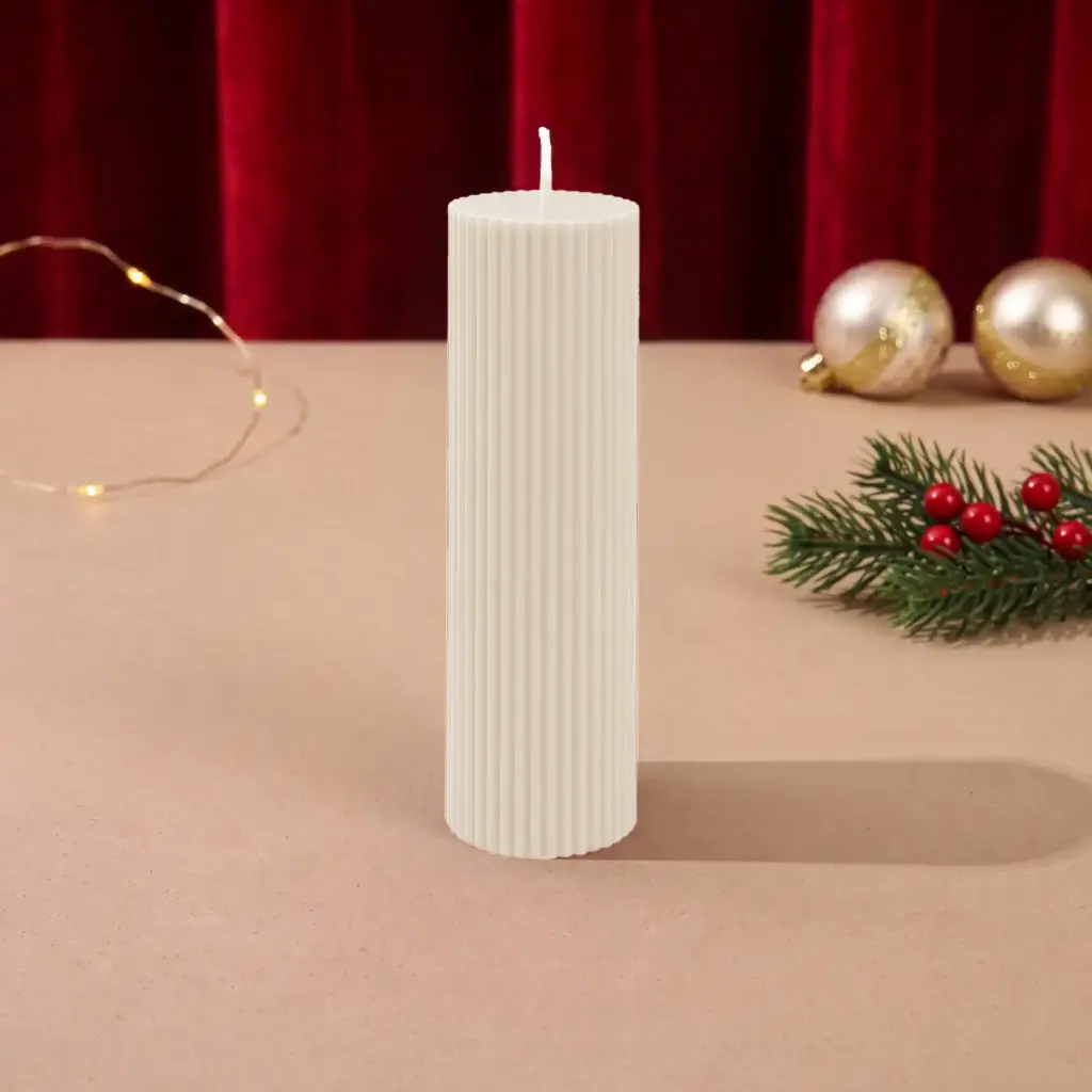 370 HOME CHRISTMAS CANDLE STICKERS 
EACH ITEM Origami Christmas Tree