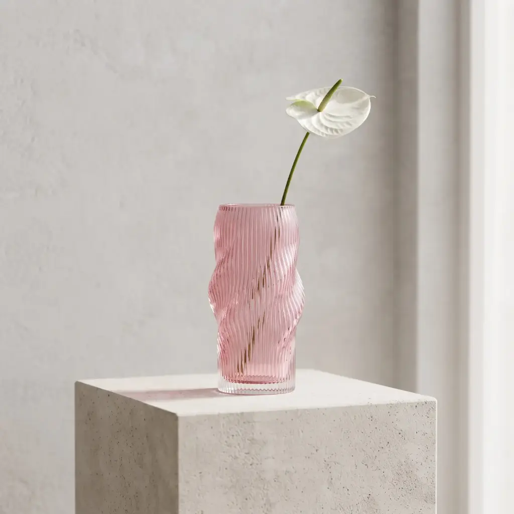360 HOME MY HOME DECORATIVE GLASS VASE Cylindrical body Twisted Spiral silhouette 24.8*11*11*15cm pink