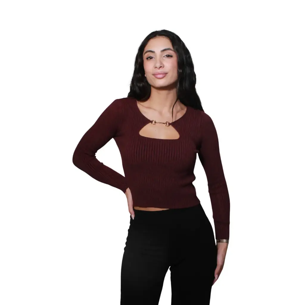 360 COTTON WOMAN TOP LONG SLEEVE RIBBED KNIT WITH DECORATIVE CHAIN BUCKLE BURGUNDY