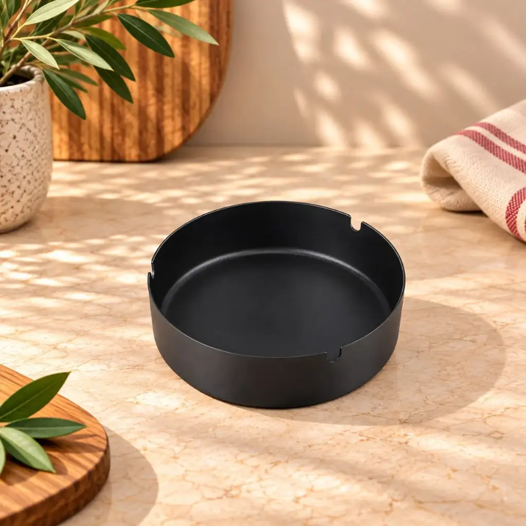 360 HOME MY KITCHEN STAINLESS STEEL ROUND BLACK ASHTRAY - 10CM