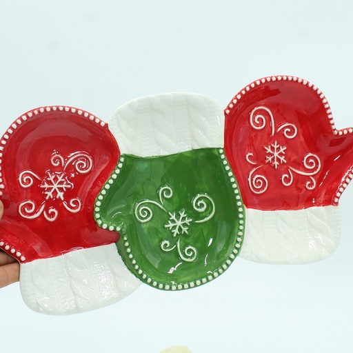[C25DC29] 360 HOME PLATTER CERAMIC THREE MITTENS SHAPE