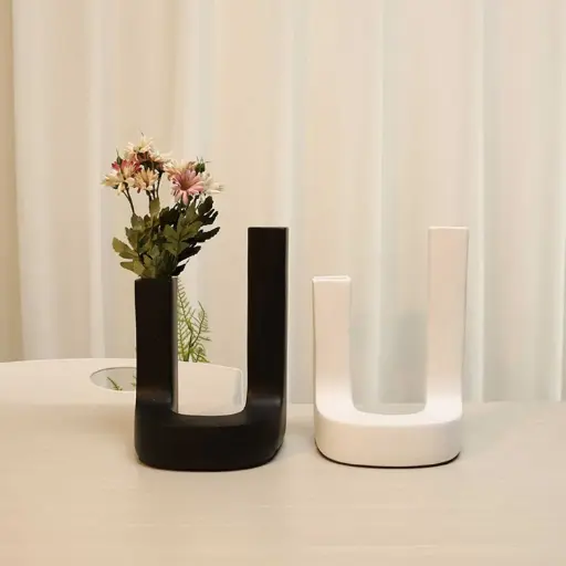 [HODE16] 360 HOME U-SHAPED DECORATIVE STATUES 19*14*25 BLACK & WHITE
