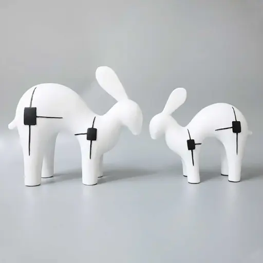 [HODE63] 360 HOME ABSTRACT ANIMAL FIGURES 24*10*21 WHITE