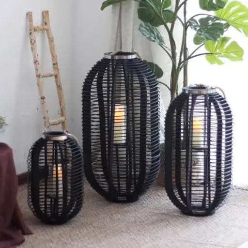[INDBOH15] 360 HOME FLOOR LAMP WITH CANDLE HOLDER 28*28*45  ELEGANT BLACK WICKER-STYLE WOODEN