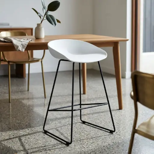 [PLCH1] 360 HOME CHAIR BUCKET STYLE METAL BASE&FOOTREST ACRYLIC SEAT 43*43*73 WHITE